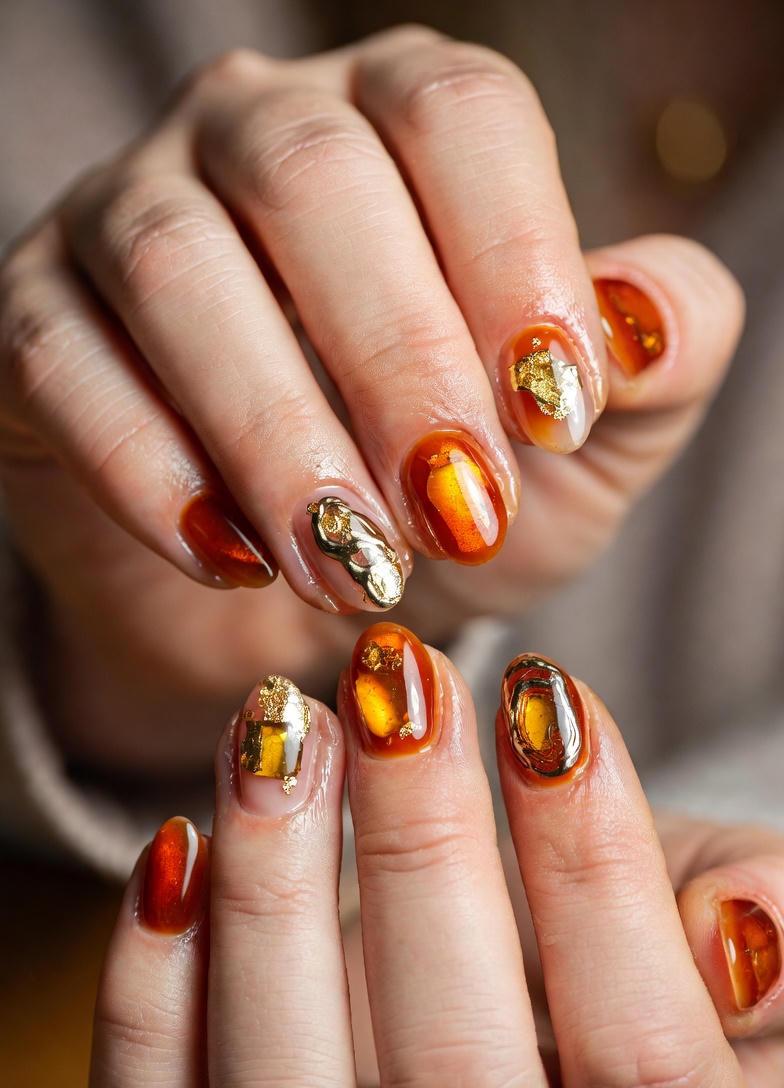 Fancy Autumn Amber Foil Fall Nails Designs