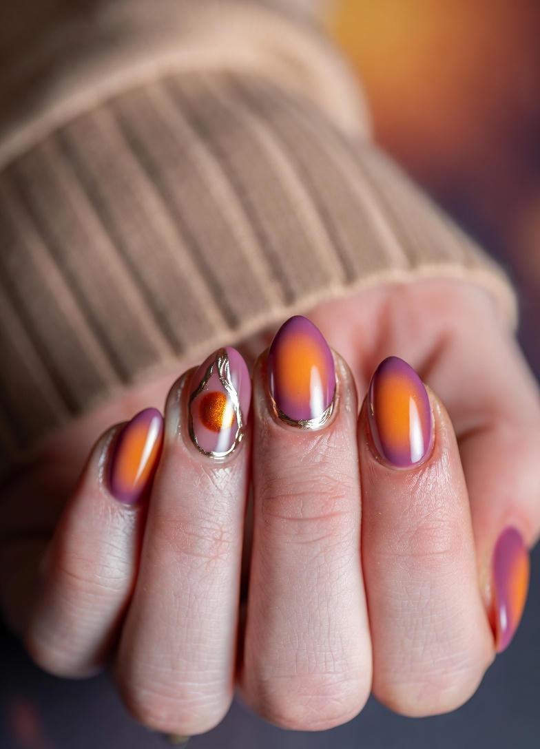 Sunset Plum Glow Fall Nails Designs